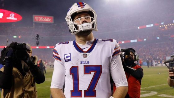 Josh Allen arbetar hårt för att förbättra sin kondition under lågsäsongen